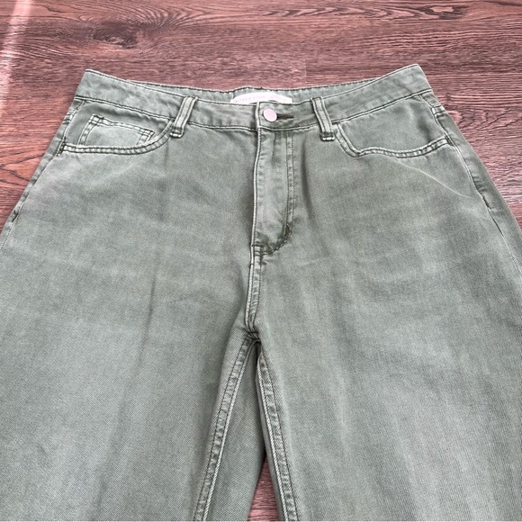 Altar’d State Distressed Ripped Green Women Jeans Size 28 Straight Leg - Picture 3 of 10